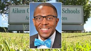 Education roundup: Teachers split $15,000 in grants, students honored and  more