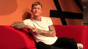 He also gained reality fame in 2016 as a. Carl Aksel Videos Facebook