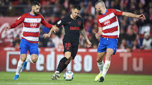 Marcos llorente (atlético de madrid) right footed shot from the left side of the box to the bottom left corner. Atletico Madrid Vs Granada Los Colchoneros Buscan Acercarse A Los Primeros Puestos