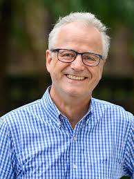 Martin Kern's Instagram, Twitter & Facebook