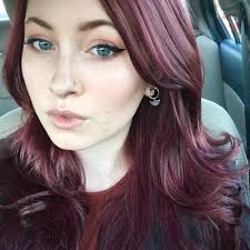 Megan Paisley's Instagram, Twitter & Facebook