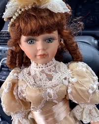 Woman lives with haunted spirit dolls...
