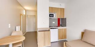 It is located 5.3 km (3.3 mi) from the center of paris. Studea Ivry Sur Seine Ivry Sur Seine