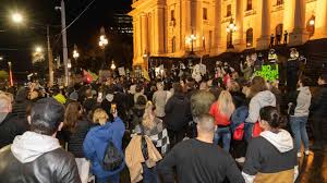 Premier daniel andrews announced on friday that restrictions would ease at midnight. Covid 19 Anti Lockdown Protesters Storm Melbourne Hours After Daniel Andrews Announcement