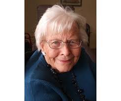 Terri Gould's Instagram, Twitter & Facebook