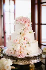 First the negatives of using fresh flowers on wedding or other celebration cakes…. Wedding Cake Pictures With Fresh Flowers Wedding Flowers