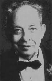 Robert Linne's Instagram, Twitter & Facebook