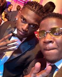 Rafael Le ão ieri al @institutovinijr per un'asta di beneficenza ✨🇧🇷