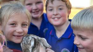 An extra kid in the playground