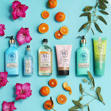 New Aromatherapy Island Edition Escape To The Tropics With These New Essential Oil Ble Bath And Body Works Perfume Bath And Body Works Aromatherapy Skin Care