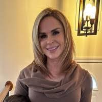 Jessica Bonura's Instagram, Twitter & Facebook