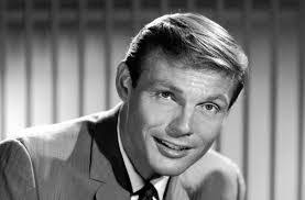 Lou Yeager's Instagram, Twitter & Facebook