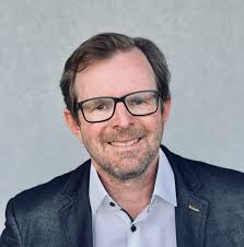 Christian Hanke's Instagram, Twitter & Facebook