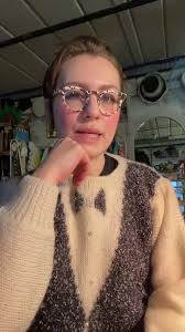 Año del sombrero de marinero: moda de segunda mano