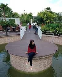 Hijab Traveller My Garden Restaurant Batam