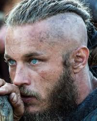 Next episode is READY! LINK IN BIO! Joining me