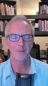 Leslie Dowdy's Instagram, Twitter & Facebook