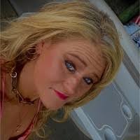 Tisha Parker's Instagram, Twitter & Facebook