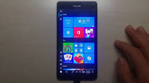 ^ jonnalagadda, harish (november 25, 2015). El Lumia 950 Xl Sigue De Plena Actualidad Logran Que Windows 10 Arm64 Funcione En El Antiguo Terminal De Microsoft