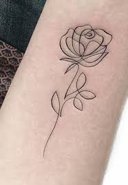 Pin By Schoenstatt Espinoza On Tattouages Small Tattoos Dragonfly Tattoo Design Rose Tattoos