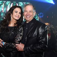 Lynda carter may be best known for her role as the titular character in the original tv series wonder woman, but since then the actress has also become a staunch supporter of women's reproductive. Wonder Woman S Lynda Carter Heartbroken After Love Of My Life Husband Of 37 Years Dies Mirror Online