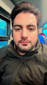 Lines ❤️ #adnan #rafi #yousafzai #london #londonbus #pakistan