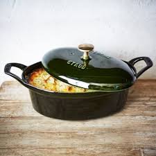 Staub terrine, single pan, schwarz, 1,45 l, 3 kg. Staub Pine Oval Terrine 1 9 Qt Staub Cooking Pine