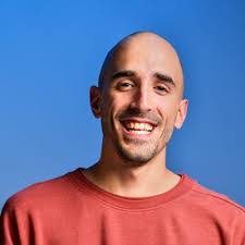 Daniel Moquin's Instagram, Twitter & Facebook