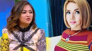 Kabar terbaru diketahui dirinya sedang berlibur di bali. Bad Attributes Barbie Kumalasari Destroyed Marshanda When She Played Soap Operas With Galih S Wife