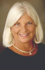 Ellen Skinner's Instagram, Twitter & Facebook