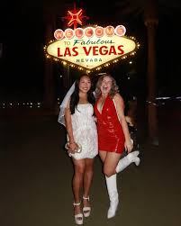 kendall wall (@kendall_wall) • Instagram photos and videos