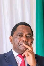 Who is Ecl representing at the press conference at pf secretariat?