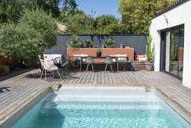 Un Jardin Terracotta Exotique Emilie Peyrille Architecture Couleur Paysagisme Jardin Moderne Amenagement Terrasse Exterieur Deco Jardin