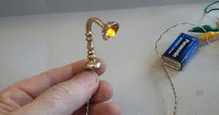 Small Things Aficiones Miniatura Lampara De Mesa En Miniatura Minyaturler