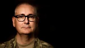 Forsvarschef imødegår blå kritik af forsvarsministeren