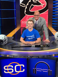 July jul 6, 1966 ( age 55) birthplace. Scott Van Pelt Helps Make 17 Year Old Sammy Cibulka S Dreams Come True Espn Front Row