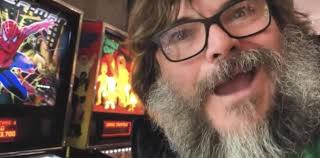 Jack Black sbarca su YouTube e batte ogni record: 2,5 milioni di iscritti
