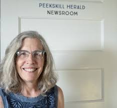 Suzanne Cleary's Instagram, Twitter & Facebook