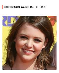 I've been trying to place who Maxine (Sara Waisglass) looks like in Ginny &  Georgia. (Pic #1) She reminds me of a young Katie Holmes(pic #2)