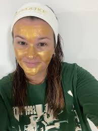 Black women at golden globes brunch