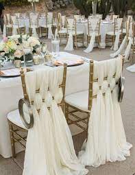 Check spelling or type a new query. La Housse De Chaise Mariage Pas Cher En Voilage Blanc Chaises De Mariage Housse De Chaise Mariage Mariage Cool