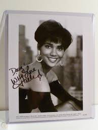 Strictly business (1991) is a comedy starring tommy davidson, joseph c. Signed Warner Bros 8 X10 Halle Berry Strictly Business 1738394805