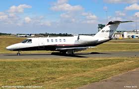 Aviation photographs of Registration: M-MIKE : ABPic