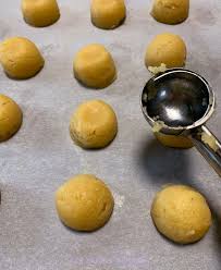 Les Helenettes Biscuits Aux Jaunes D œufs Les Delices De Mimm Recette Jaune D Oeuf Gateau Sans Jaune D Oeuf Biscuits Croustillants