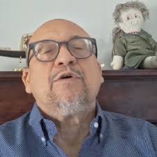 Per la festa della donna, Wanda Bernardini ci presenta il suo ultimo libro:  "La prima volta"