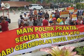 Chapter 1654 8 hours ago. Diduga Bermain Politik Kpk Didesak Pecat Novel