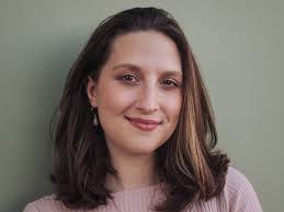 Emma Vivian's Instagram, Twitter & Facebook