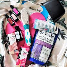 9 Must-Haves For The Perfect At Home Pedicure - Blush & Pearls