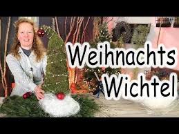 Diy Weihnachtswichtel Wichtel Aus Tannenzweigen Selbst Gemacht Youtube Deko Weihnachten Adventskranz Basteln Weihnachten Und Bastelprojekte Weihnachtsdekoration