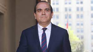 Jun 19, 2021 · el presidente nacional y presidenciable del partido radical (pr), carlos maldonado, analiza una semana marcada por una señal de exclusión por parte del ps, ppd y la dc en la carrera presidencial. Consejo General Del Pr Proclama A Maldonado Como Candidato Presidencial Asumo Esta Responsabilidad Con Conviccion Emol Com